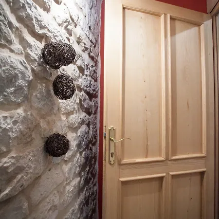 Apartment & Room Ursa Apartment Trogir