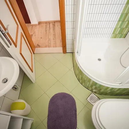 Apartment & Room Ursa