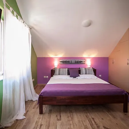 Apartment Apartment & Room Ursa Trogir